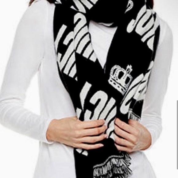 Juicy Couture soft acrylic logo cold weather knit scarf/wrap black & white NWT! - Picture 4 of 6